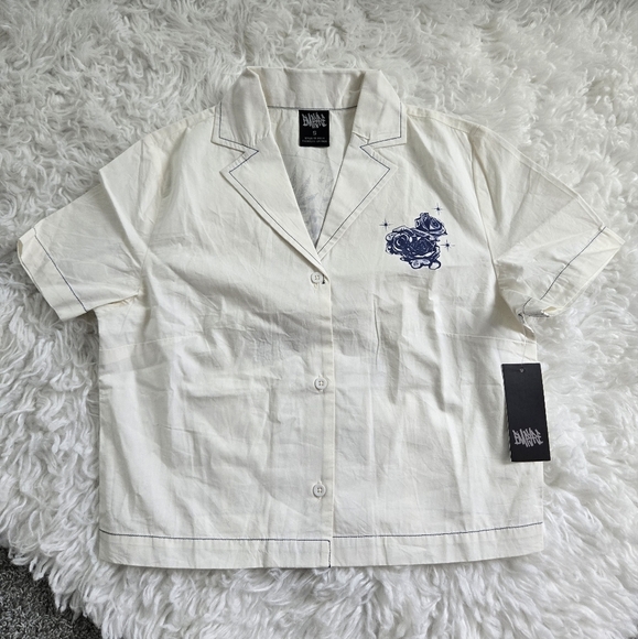 Zumiez Empyre Bucky Rose Beige Crop Button Up Short Sleeve Shirt. Size Small - Picture 4 of 9